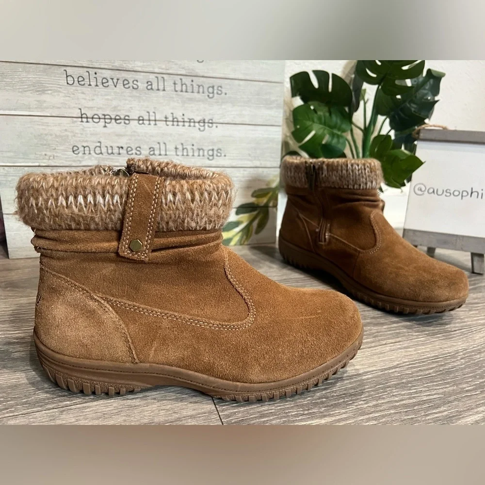Khombu Laura All Weather Leather Knit Lined Ankle Boots in Chestnut. Size 8
